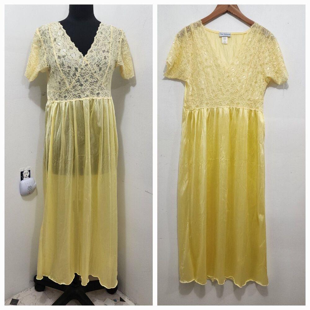 Vintage The Paragon Full Length Nylon Nightgown Yellow  Lace Short Sleeve Size S